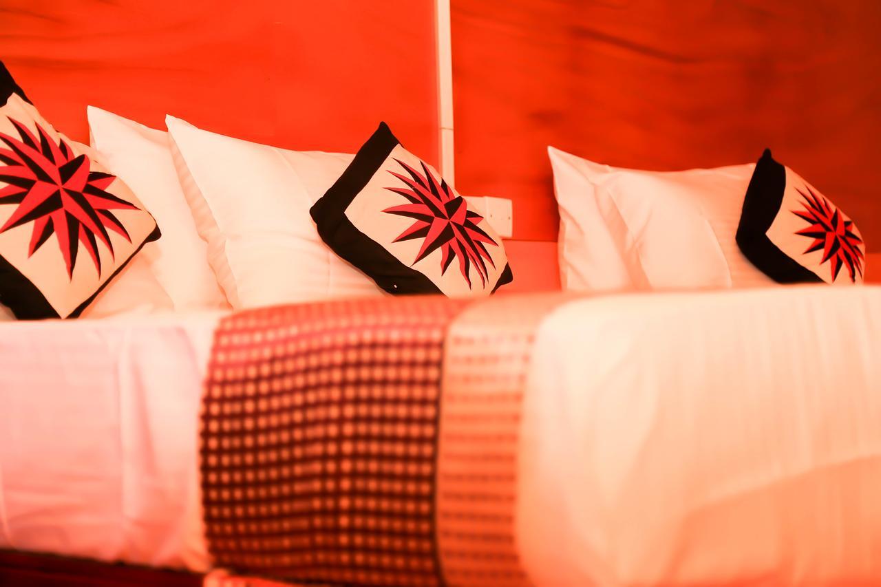 אופוואלי Alfresco Beach Hotel מראה חיצוני תמונה